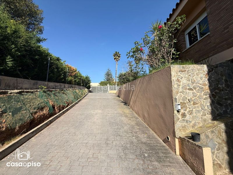 Foto 3a846718-5f88-44c3-8cd3-0dd7d6d0d4af. Casa amb calefacció a Castellarnau Sabadell