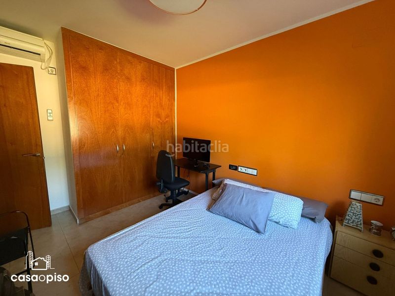 Foto 5578c3f4-ea8a-4ae6-860e-63f45d3465fc. Casa amb calefacció a Castellarnau Sabadell