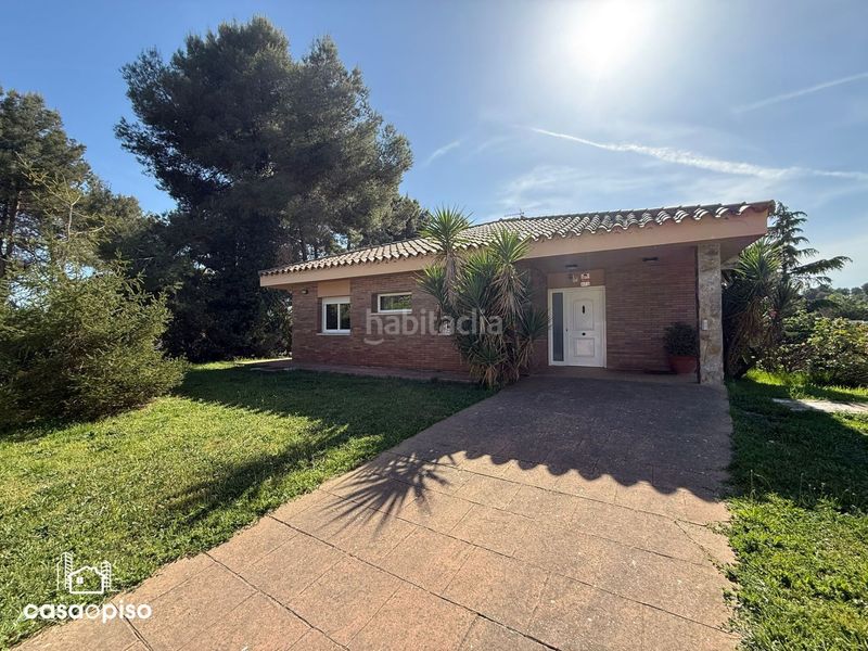 Foto 835f528b-a855-4e79-8fd8-6ca98fc3f8d2. Casa amb calefacció a Castellarnau Sabadell