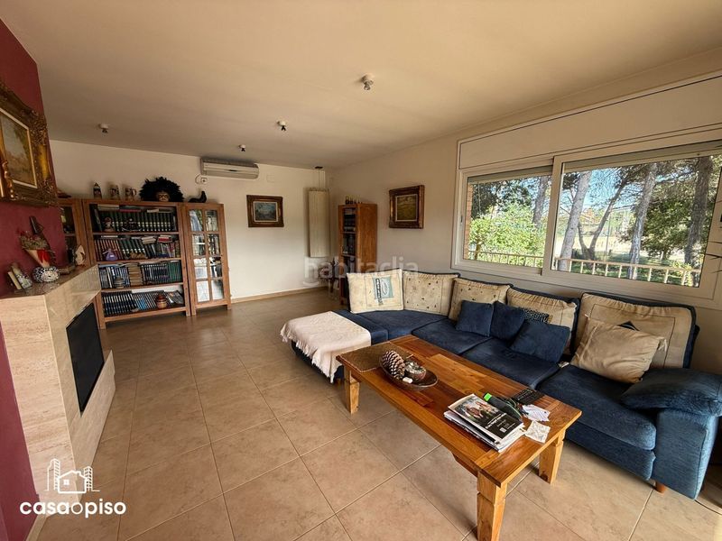 Foto ad6847d2-8aed-4b27-b240-5ae1418de52a. Casa amb calefacció a Castellarnau Sabadell