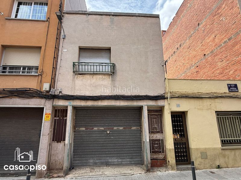 Foto 5030646b-80b7-4cbb-93a4-cad3d73f1c15. Casa adossada amb aparcament a Can Palet Terrassa