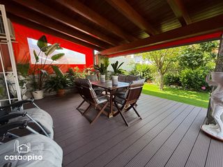 Reihenhaus  Puigmal. Amplia casa de 4 dormitorios con jardín privado i garaje. tu nue