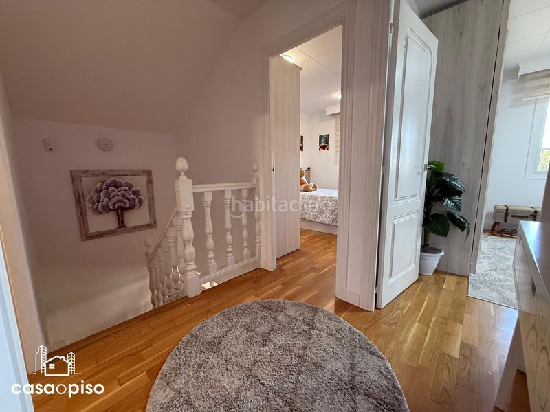 Foto 3b878707-fb6a-4fff-9596-e00fabc7900f. Casa adossada amb calefacció a Polinyà