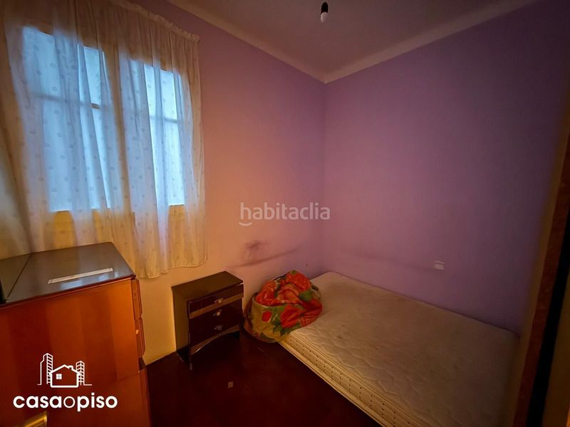 Foto 16e7766a-3d76-43be-b44f-7d2862176fb8. Casa adossada amb calefacció a Ca n'Aurell Terrassa