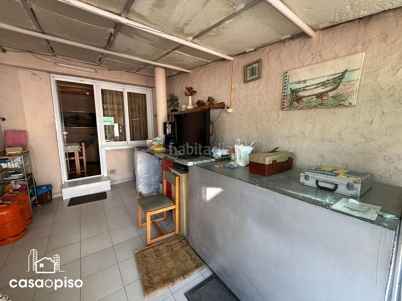 Foto fcbef16b-184a-44d8-a253-278fe505abd4. Casa adossada amb calefacció a Ca n'Aurell Terrassa