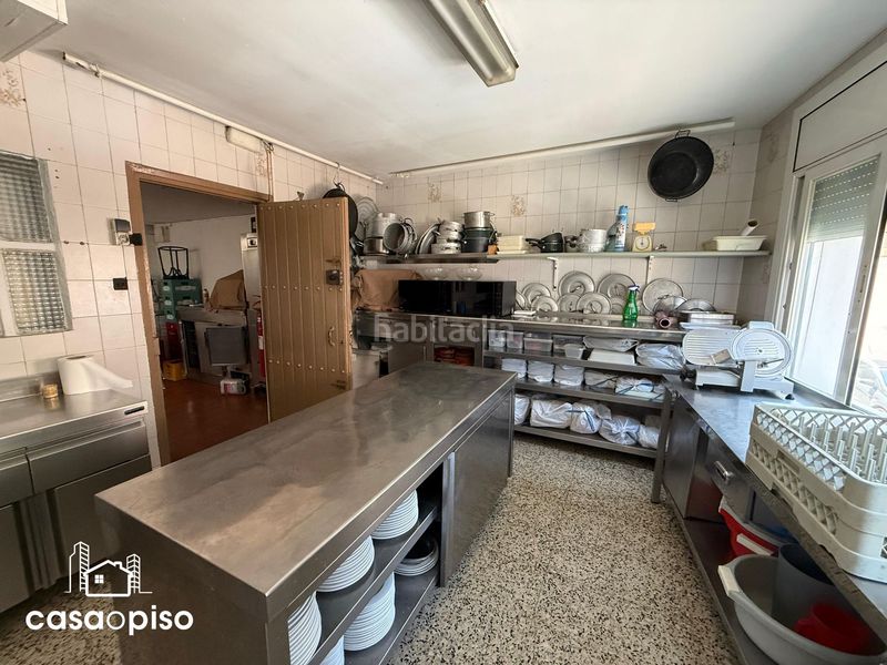 Foto 4a8ab0a0-f2f5-451f-ad7e-ee8b21bacb40. Casa adossada amb calefacció a Roc Blanc Terrassa