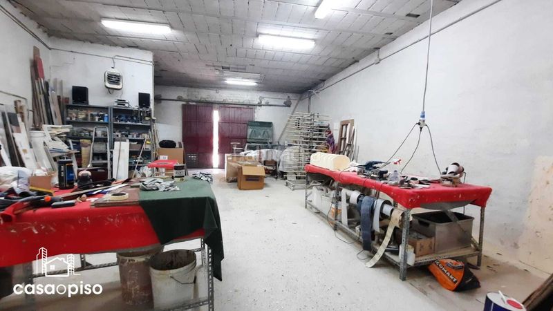 Foto f5784cbf-d338-42cf-a3d3-d66bb6aab37b. Industrial building in Torre - Sana Terrassa