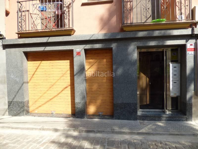 Foto 88d396d2-1130-4139-beff-131ea8a2c872. Affitto locale commerciale in Barri Antic Manresa