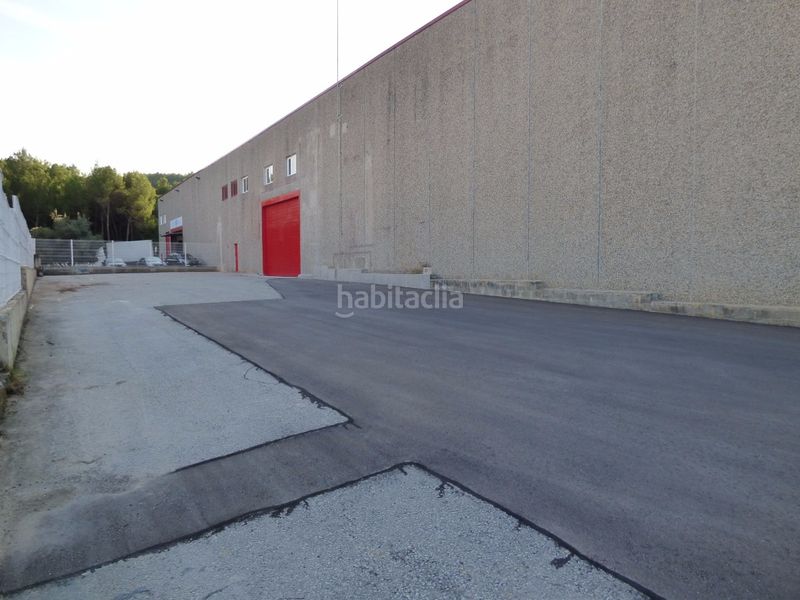 Foto f4d085e4-fa05-4f60-ab5b-2c7e7cc23c62. Nau industrial a Sant Vicenç de Castellet