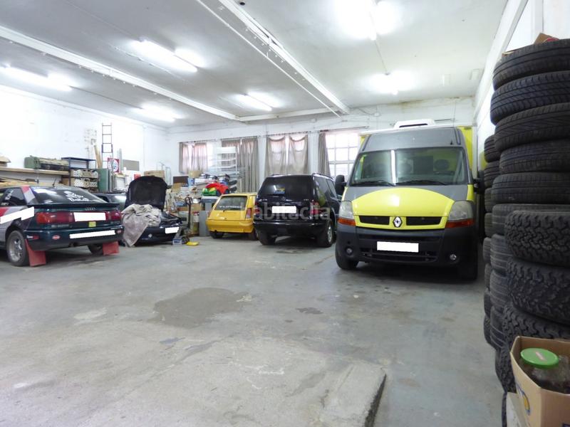 Foto ddf3070d-67dc-4a03-bbb7-68a16daf09f7. Bâtiment à usage industriel dans Plaça Catalunya Manresa