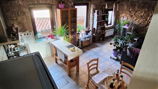 Casa a Santpedor. Casa de tres plantas unica en su estilo en venta en el centro de