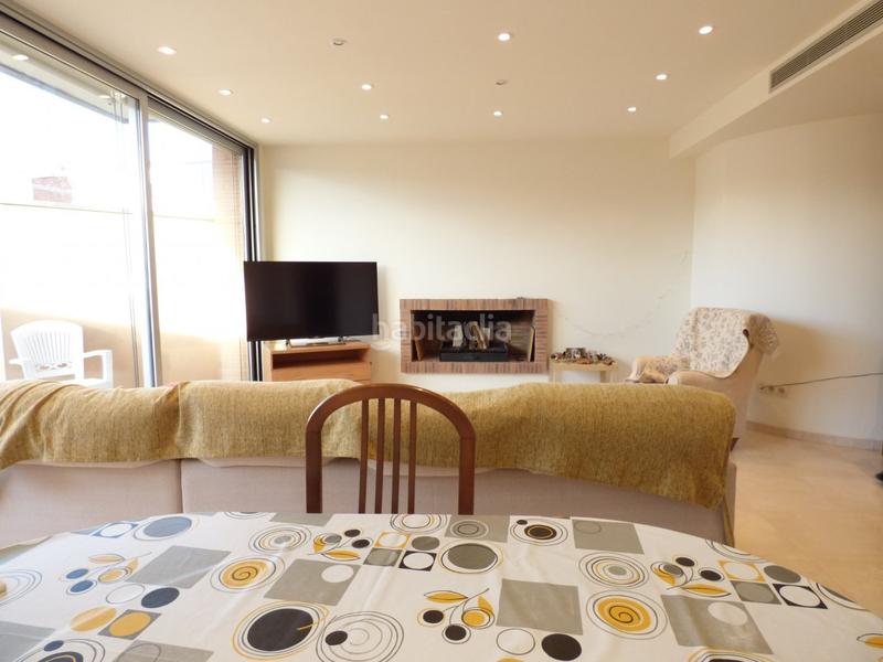 Foto 0d4e2c36-0cf4-45b8-a1a5-c8b1388b4c8b. Casa amb calefacció aparcament a Font dels Capellans - Sagrada Familia Manresa