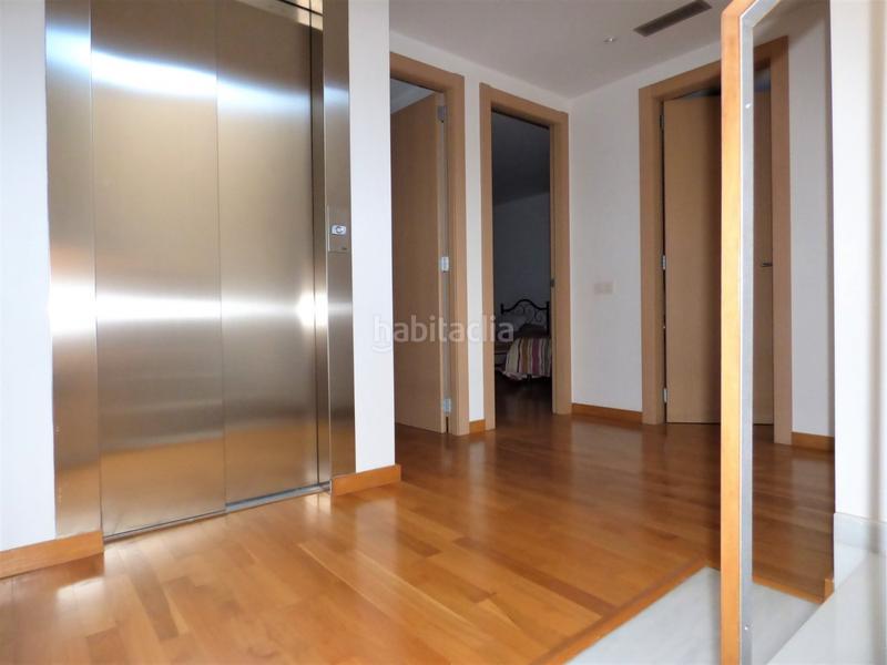 Foto 582bbb3b-7746-4aac-aa13-3e4a92878a36. Casa amb calefacció aparcament a Font dels Capellans - Sagrada Familia Manresa