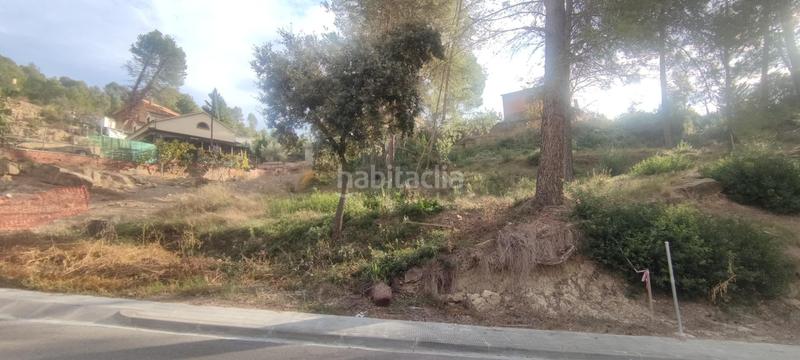 Foto f6451277-0cf4-483e-8fc3-a190e89fba8a. Terreny residencial a Castellgalí