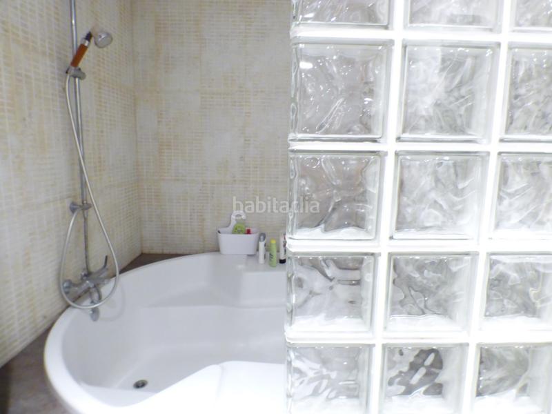 Foto 40e781f8-c390-4ee3-8f95-102e175e9d0d. Dúplex maravilloso duplex invertido en venta con 3 habitaciones en Badalona