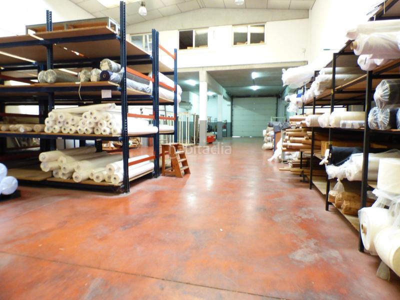 Foto 78c2de9d-7daf-4ce5-a6be-182ca032ef29. Nave industrial nave en venta poligono les vives en Sant Vicenç de Castellet