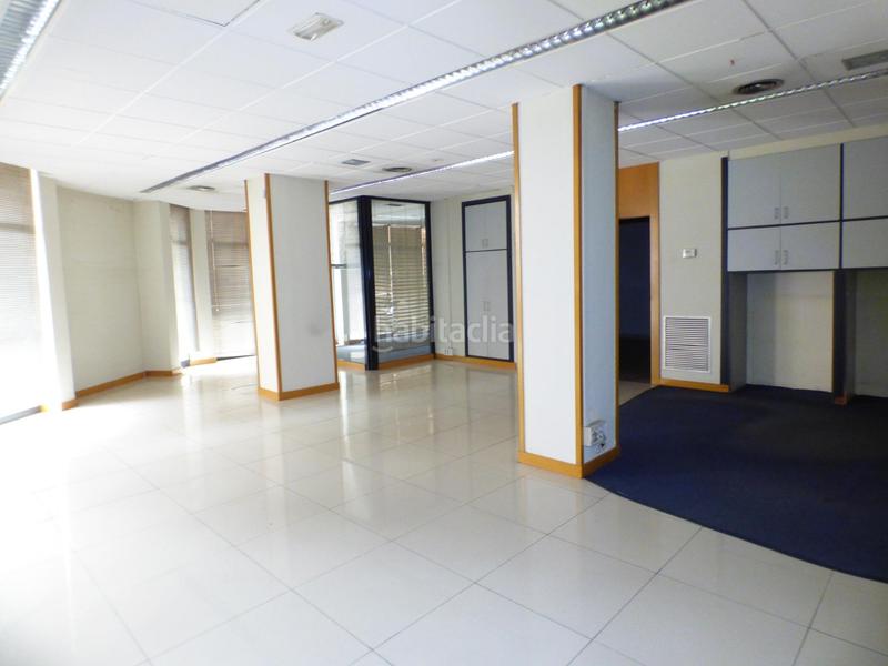 Foto 69144913-4cf0-454f-ba09-156b8bc257e1. Business premise in Poble Nou Manresa