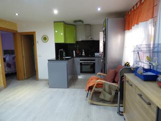 Appartement dans Sallent. Planta baja reformada en venta con inquilino en sallent rentabil