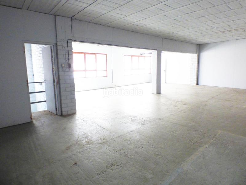 Foto 922bd491-e274-424b-b58d-f605b1bce2b3. Casa a Plaça Catalunya Manresa
