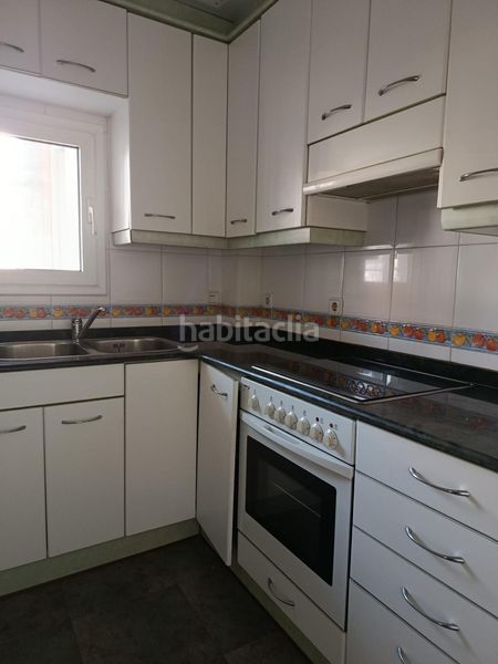 Foto 21e88436-5c63-42aa-85c1-3e68508650b1. Pis amb calefacció a El Camp de l´Arpa del Clot Barcelona