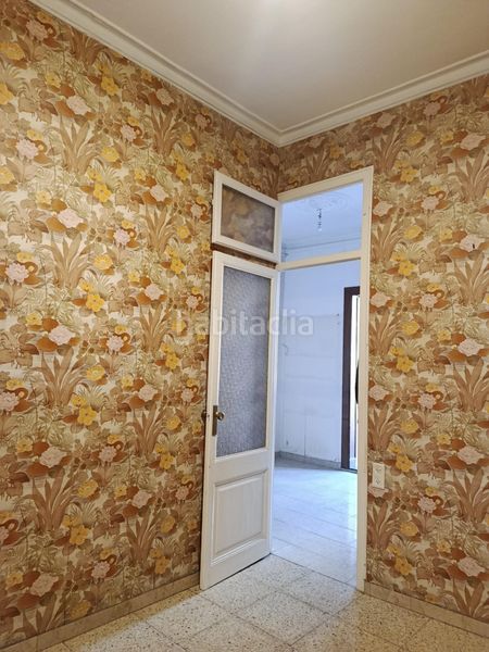 Foto 72acef96-a4af-426b-85c5-75dcc7cf686c. Pis amb calefacció a El Camp de l´Arpa del Clot Barcelona