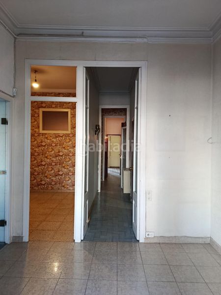 Foto de736329-2dee-4183-94ca-3a5204afd57b. Pis amb calefacció a El Camp de l´Arpa del Clot Barcelona