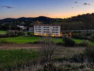 Pis a Berga. Bonito dúplex en berga con zonas verdes y mucha luz natural