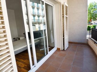 Pis a Poble Nou. Piso luminoso en el centro de manresa con gran balcón y ascensor