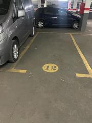 Aparcament cotxe  Carrer de viladecans. Parking en zona ramblas de gavà