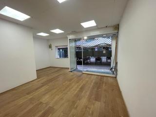 Business premise  Carrer del doctor reig. Gran local en viladecans en calle doctor reig en pleno eix comer