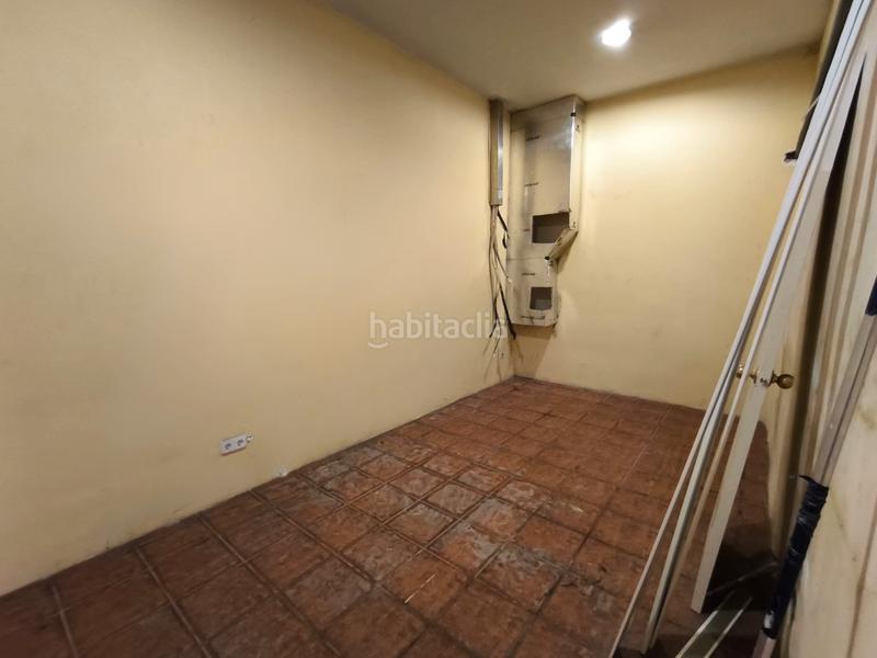 Foto b4642b80-f04b-4dd2-adb3-20d8cc75ad3a. Location local commercial dans carrer víctor balaguer 38 dans Sant Boi de Llobregat