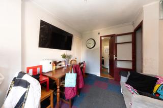 Flat  Avinguda de catalunya. ¡piso para invertir en l'hospitalet de llobregat!