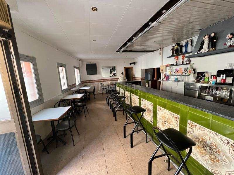 Foto 7bd2f8fb-d8cb-47c3-8e48-f0924c7f4a7c. Local comercial local con múltiples posibilidades en vinyets, sant boi en Sant Boi de Llobregat