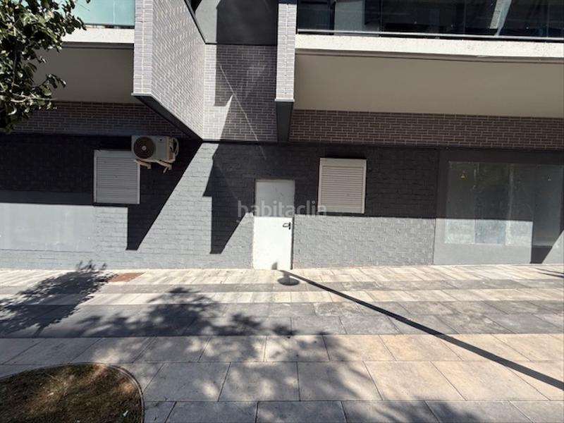 Foto e7e2f846-9564-4f86-98c3-8494b4824fe0. Alquiler local comercial ¡oportunidad de alquiler en la zona nueva de Llevant! en Viladecans