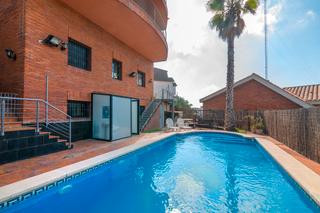 Casa  Carrer de la mareselva. Casa espectacular en el corazón de la prestigiosa zona de albarr