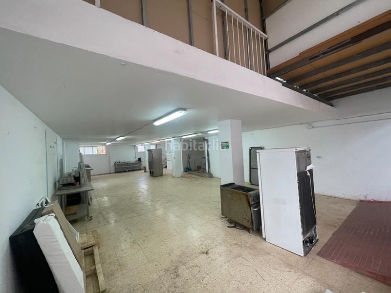 Foto 6a4da833-933c-47dd-b286-a607c096557e. Local comercial a La Roureda Viladecans