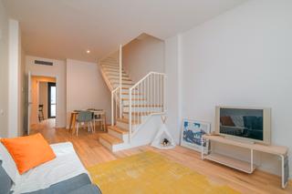 Dúplex en Plaça de campfaso 2. Vivienda tipo dúplex de 3 habitaciones y 2 baños
