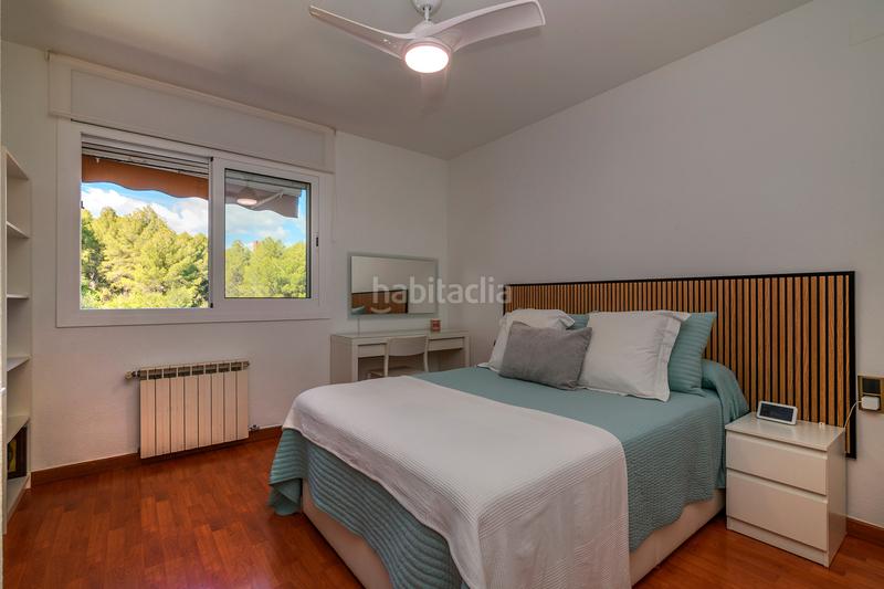 Foto 87b88560-04ed-4e23-9155-50bd75953d69. Casa amb calefacció aparcament piscina a La Roureda Viladecans