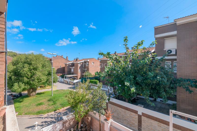 Foto 8a9ba0b9-805d-4a4c-857c-c549d14462ad. Casa amb calefacció aparcament piscina a La Roureda Viladecans