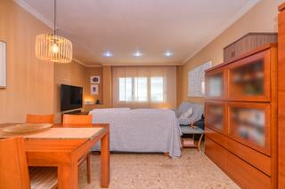 Planta baixa  Carrer de francesc pi i margall. Vive con amplitud y comodidad en marianao.