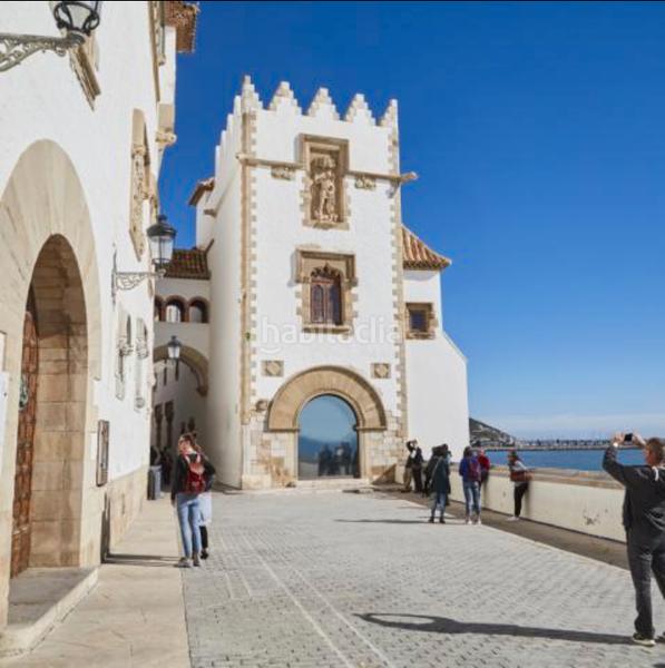 Foto 05b7b371-8356-4a5b-bf9c-3261589f3e45. Pis amb calefacció a Centre Sitges