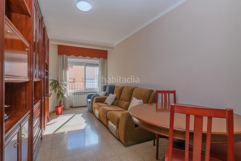 Foto 413f98e5-e185-4310-be4e-886f459721c1. Flat with heating in La Gavarra Cornellà de Llobregat