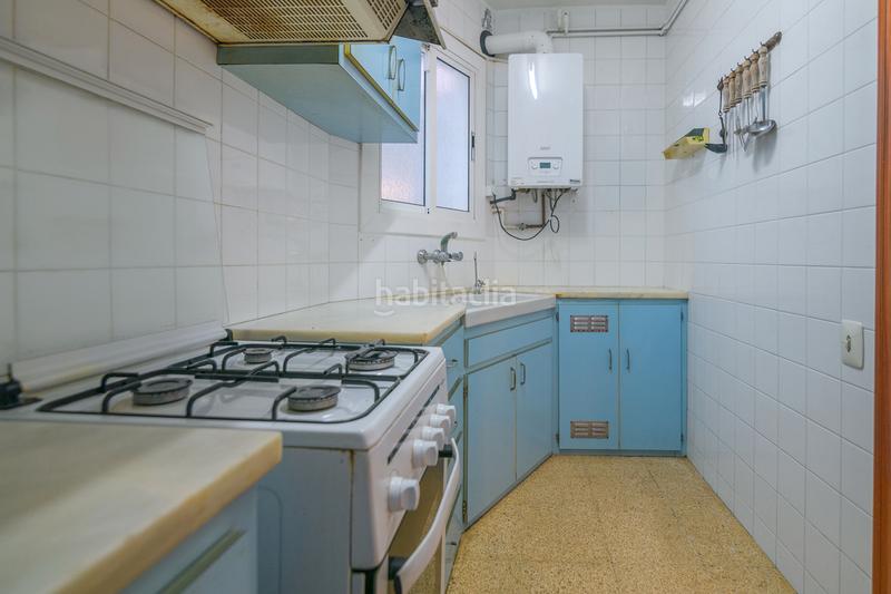 Foto 42f6f005-6922-40db-a238-9d8f2766dd53. Flat with heating in La Gavarra Cornellà de Llobregat