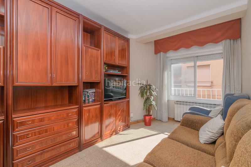 Foto 99099e6c-f362-4f15-9378-40ceb4c45850. Flat with heating in La Gavarra Cornellà de Llobregat