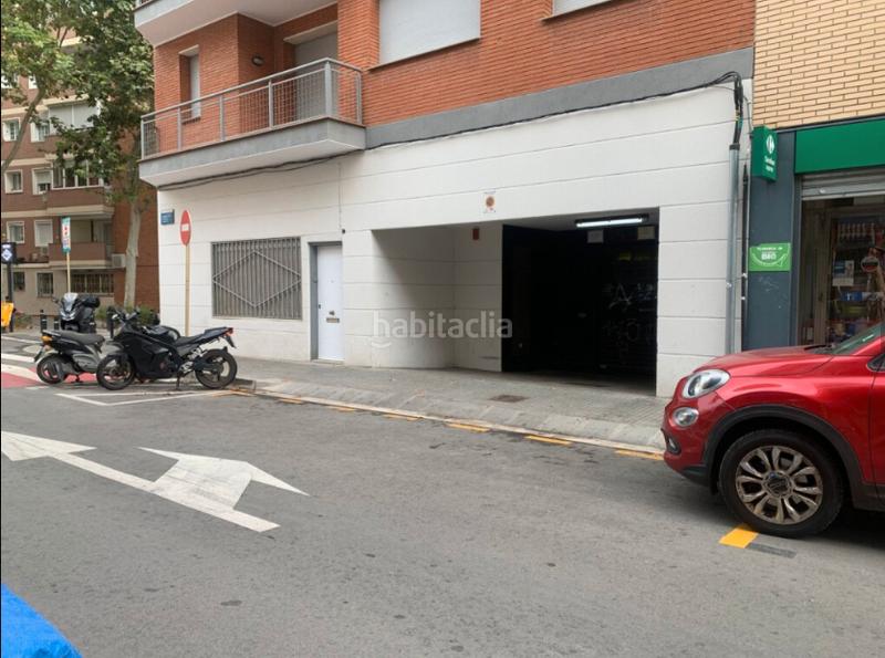 Foto 9f996227-daf7-461b-a235-5152cc2ba3dd. Car parking in La Gavarra Cornellà de Llobregat