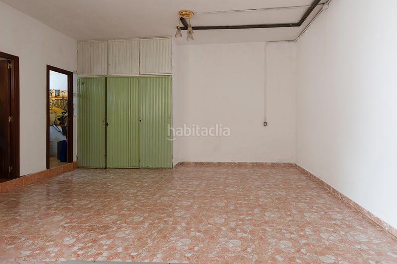 Foto 665b8e45-5c3c-487a-80f1-feac982a1c37. Casa amb calefacció aparcament a Els Canons - Les Orioles - Can Paulet Sant Boi de Llobregat