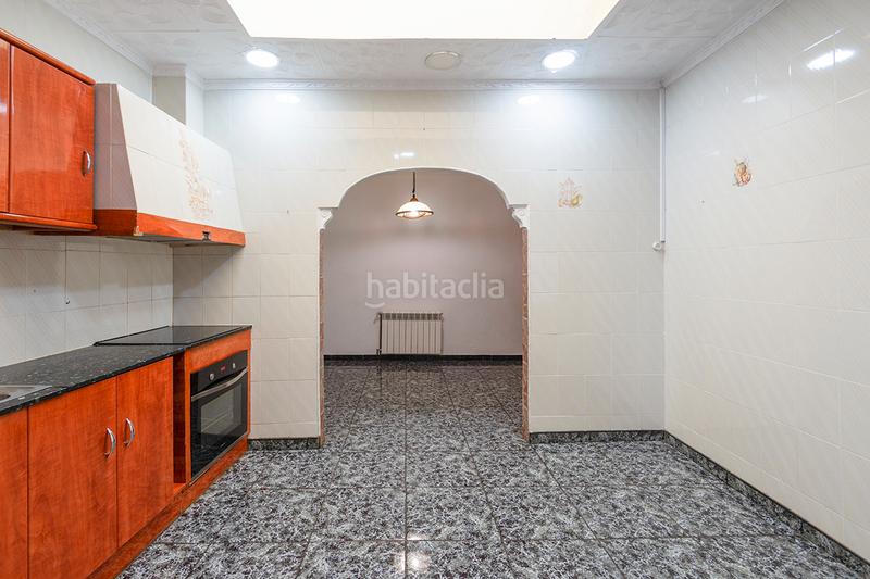 Foto 8381e6ff-345b-4eaa-8ec9-aaadfc02d784. Casa amb calefacció aparcament a Els Canons - Les Orioles - Can Paulet Sant Boi de Llobregat