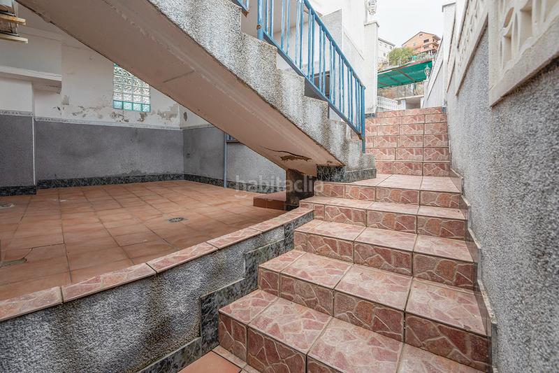 Foto b7ba65e8-e262-49a7-9ea9-68b729bc745a. Casa amb calefacció aparcament a Els Canons - Les Orioles - Can Paulet Sant Boi de Llobregat