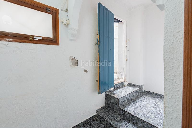 Foto b9a666f0-15e0-40a0-a0ff-3b7a74592374. Casa amb calefacció aparcament a Els Canons - Les Orioles - Can Paulet Sant Boi de Llobregat