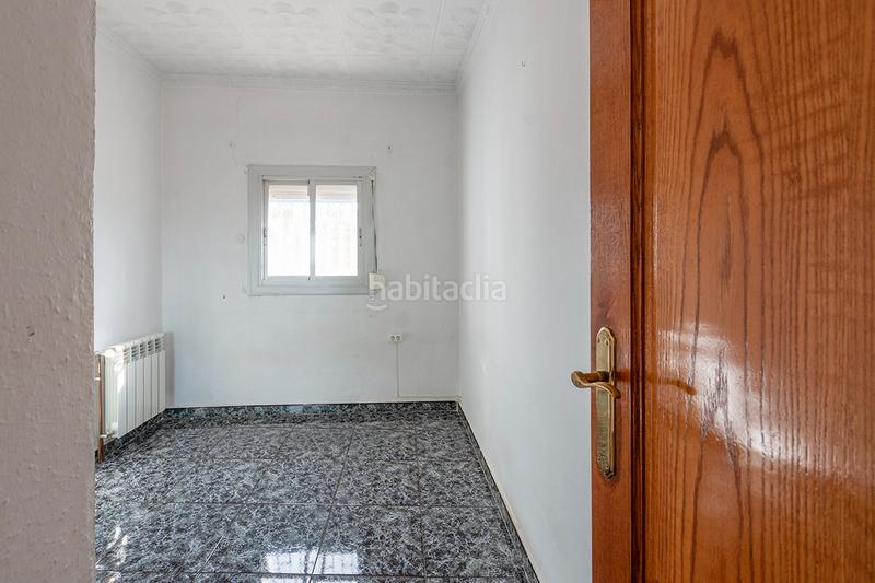 Foto de7ca90a-2c1f-4fae-80fd-0559d471f312. Casa amb calefacció aparcament a Els Canons - Les Orioles - Can Paulet Sant Boi de Llobregat